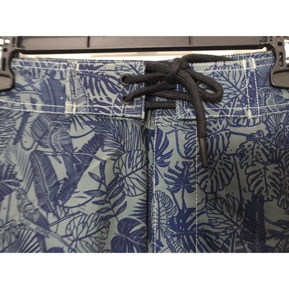 Men’s GOODTHREADS Board Shorts 32 Waist, Swim Trunks, Tropical Leaf Print - Picture 5 of 14